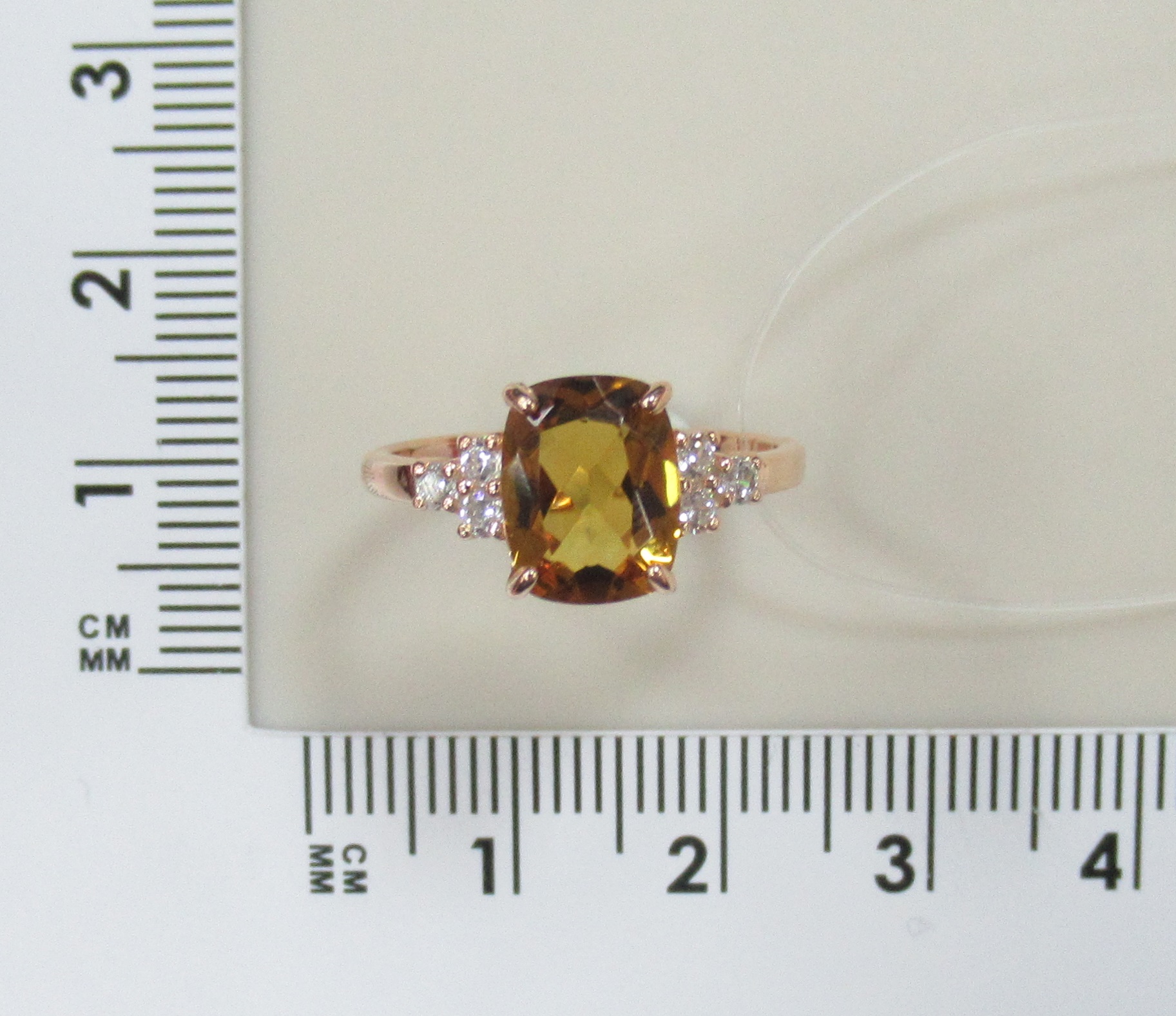 Серебряное кольцо с цитрином